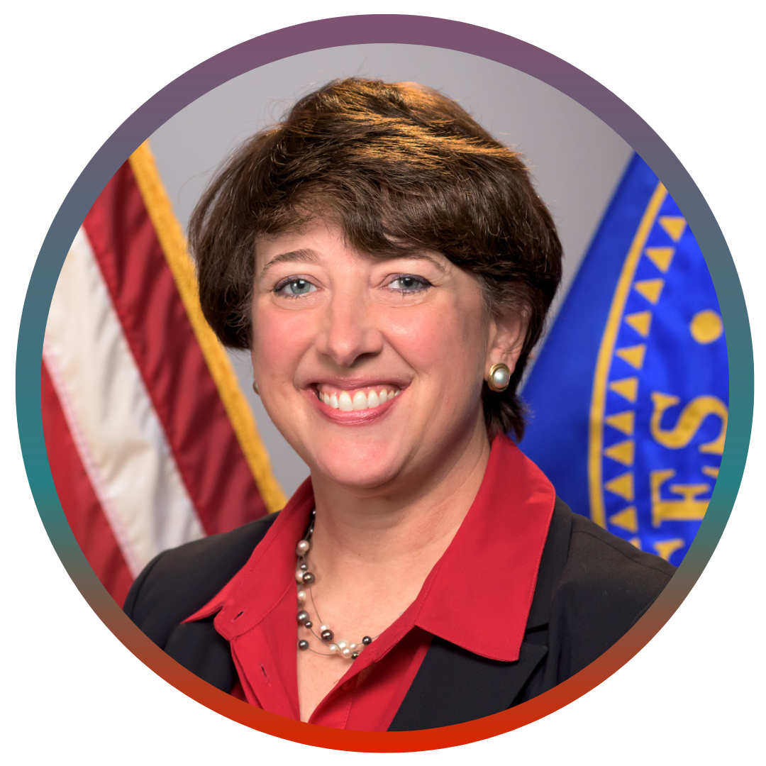 Laura Kavanagh headshot